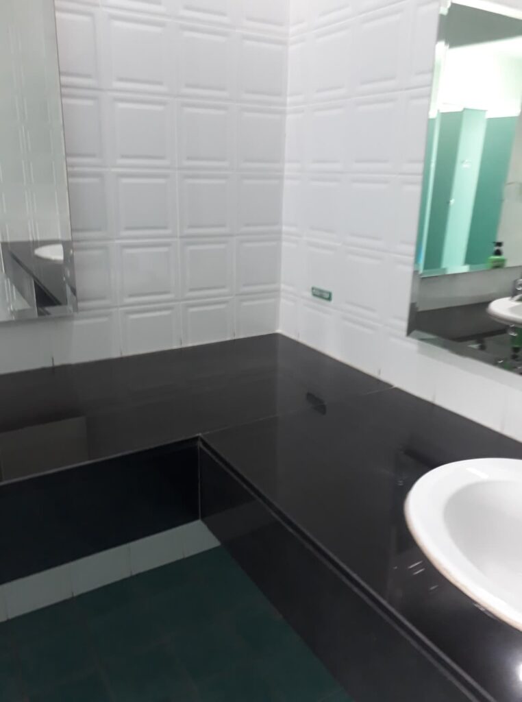 ช่างรับเหมา